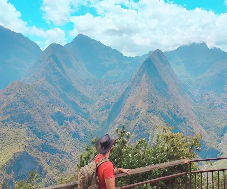 Taxi et Vtc à la Réunion Saint Pierre Excursion et randonnées ile de la Réunion
